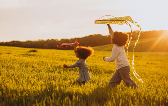 دنیای زیبای کودکان را جدی بگیرید